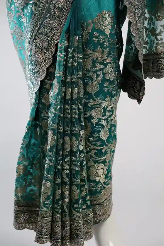 Pastel green Soft Seemari Muslin Saree with Siroski Stone & Benaroshi Motif Jari Embroidery Work