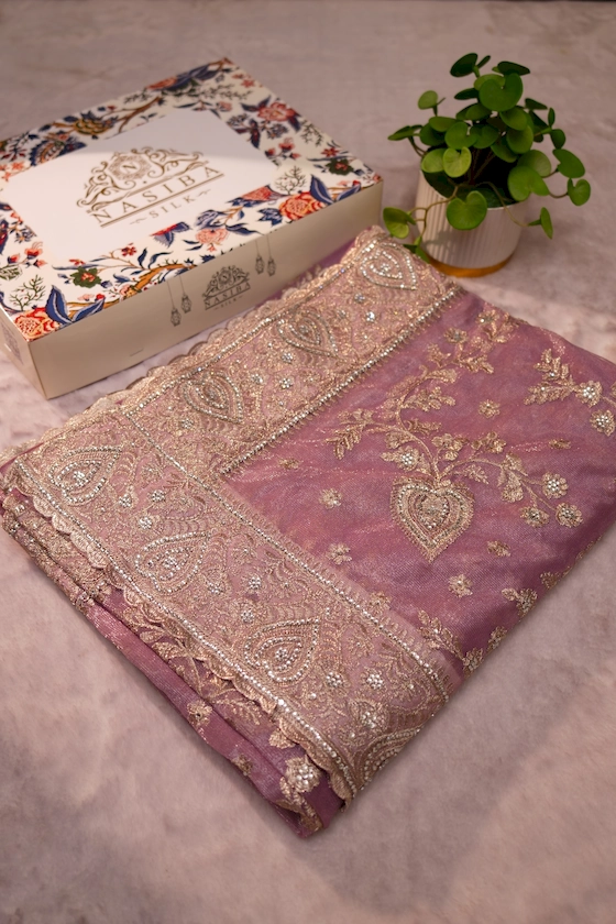 onion Soft Seemari Muslin Saree
