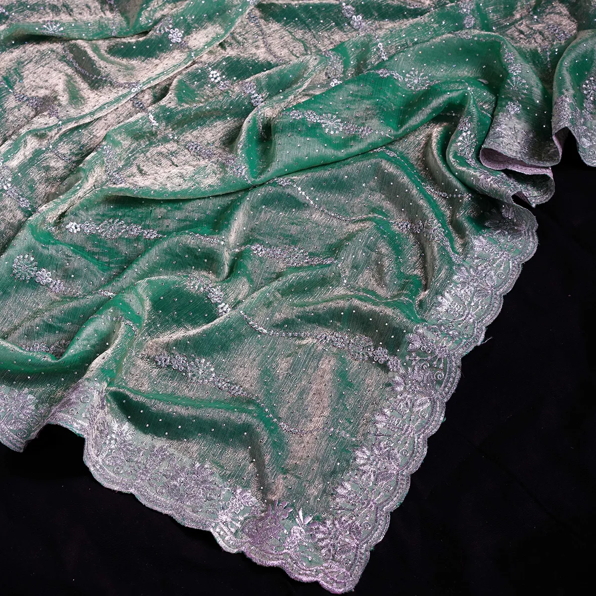 Soft Frendy Georgete Lucknoawee Stich