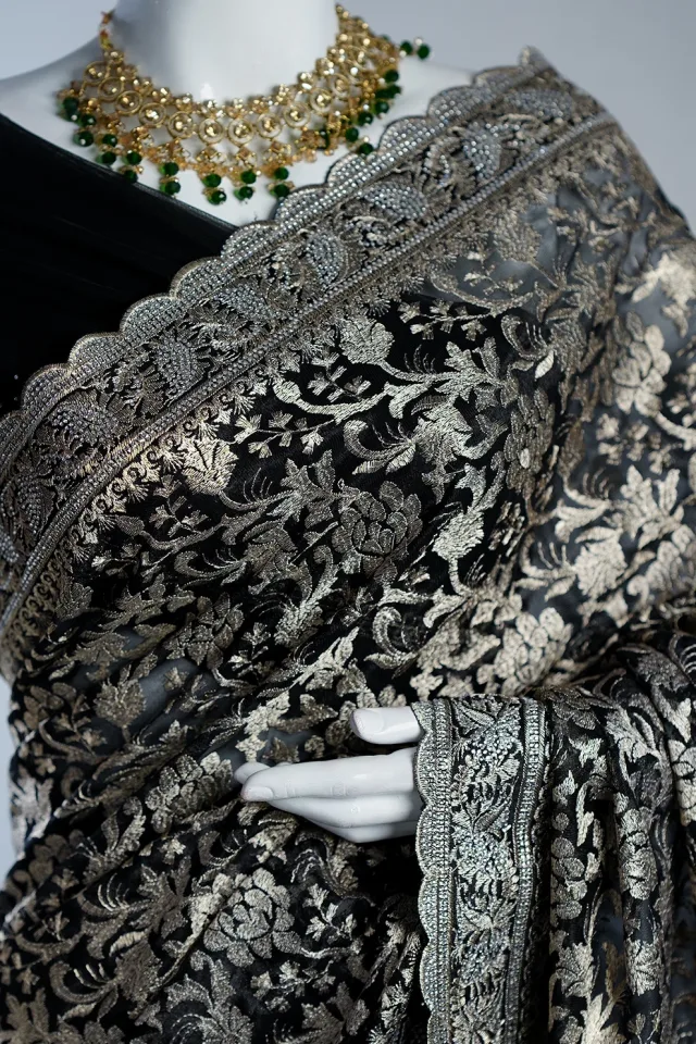 Black Soft Seemari Muslin Saree with Siroski Stone & Benaroshi Motif Jari Embroidery Work